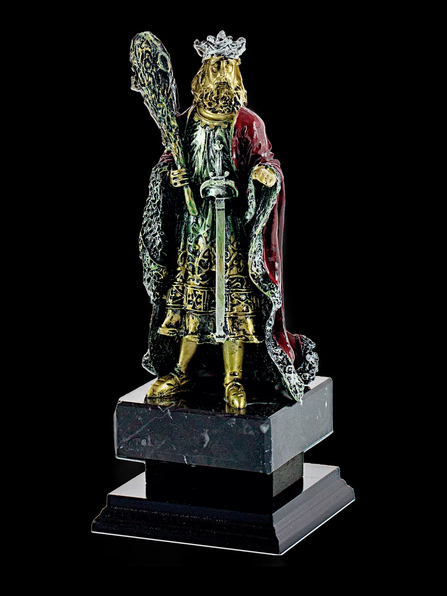 Rey de Bastos - Vista principal